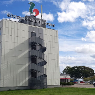 Boka hotellrum 22–24 maj